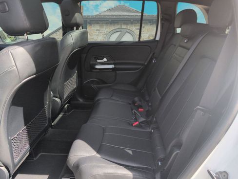 Used 2023 Mercedes-Benz GLB 250 GLB 250 image 19