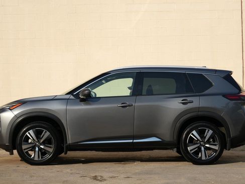 Used 2022 Nissan Rogue SL FWD image 8