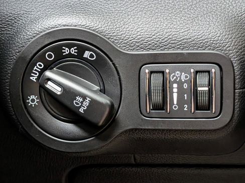 Used 2021 Maserati Ghibli RWD image 29