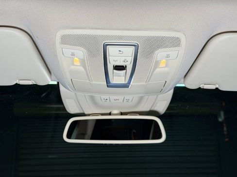 Used 2017 Mercedes-Benz GLS 450 4MATIC image 33