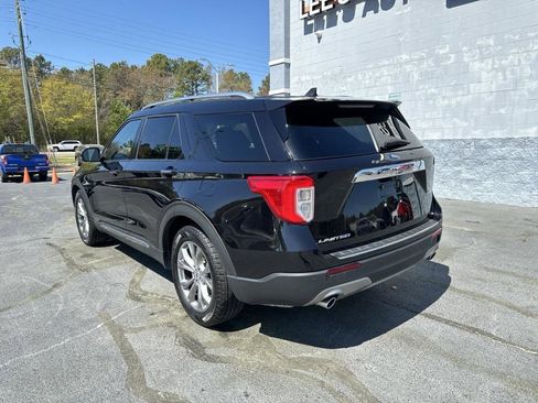 Used 2022 Ford Explorer Limited w/ Equipment Group 301A image 5