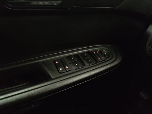 Used 2017 GMC Acadia Limited SLT AWD/4WD image 27