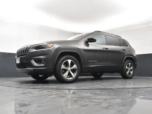Used 2022 Jeep Cherokee Limited AWD/4WD image 21