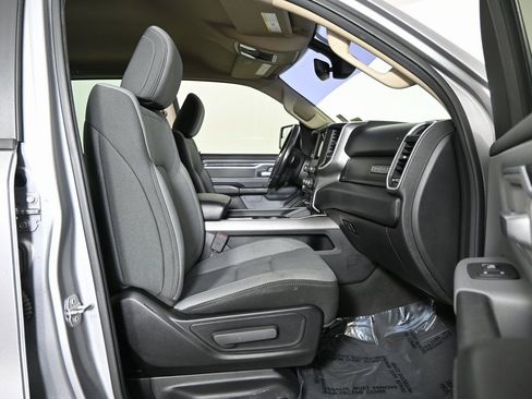 Used 2020 RAM 1500 Big Horn image 19