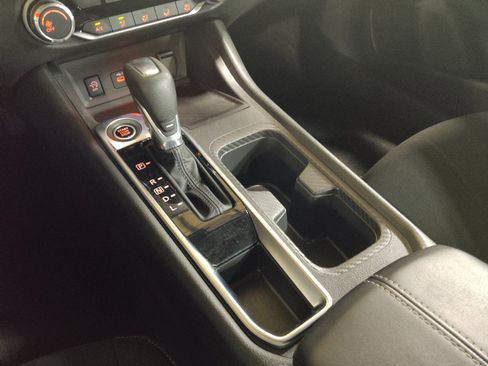 Used 2025 Nissan Sentra SV FWD image 26