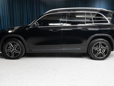 Certified 2026 Mercedes-Benz GLB 250 image 8