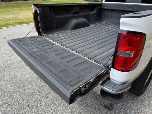 Used 2014 GMC Sierra 1500 SLE w/ SLE Value Package AWD/4WD image 45
