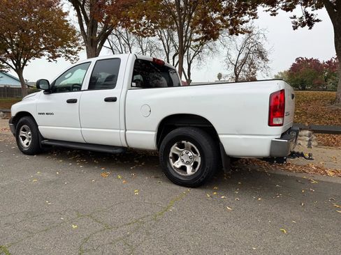 Used 2003 Dodge Ram 1500 Truck ST image 3