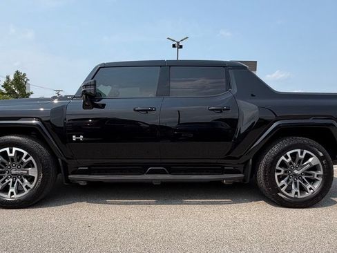 Used 2024 GMC Hummer EV 3X AWD/4WD image 3