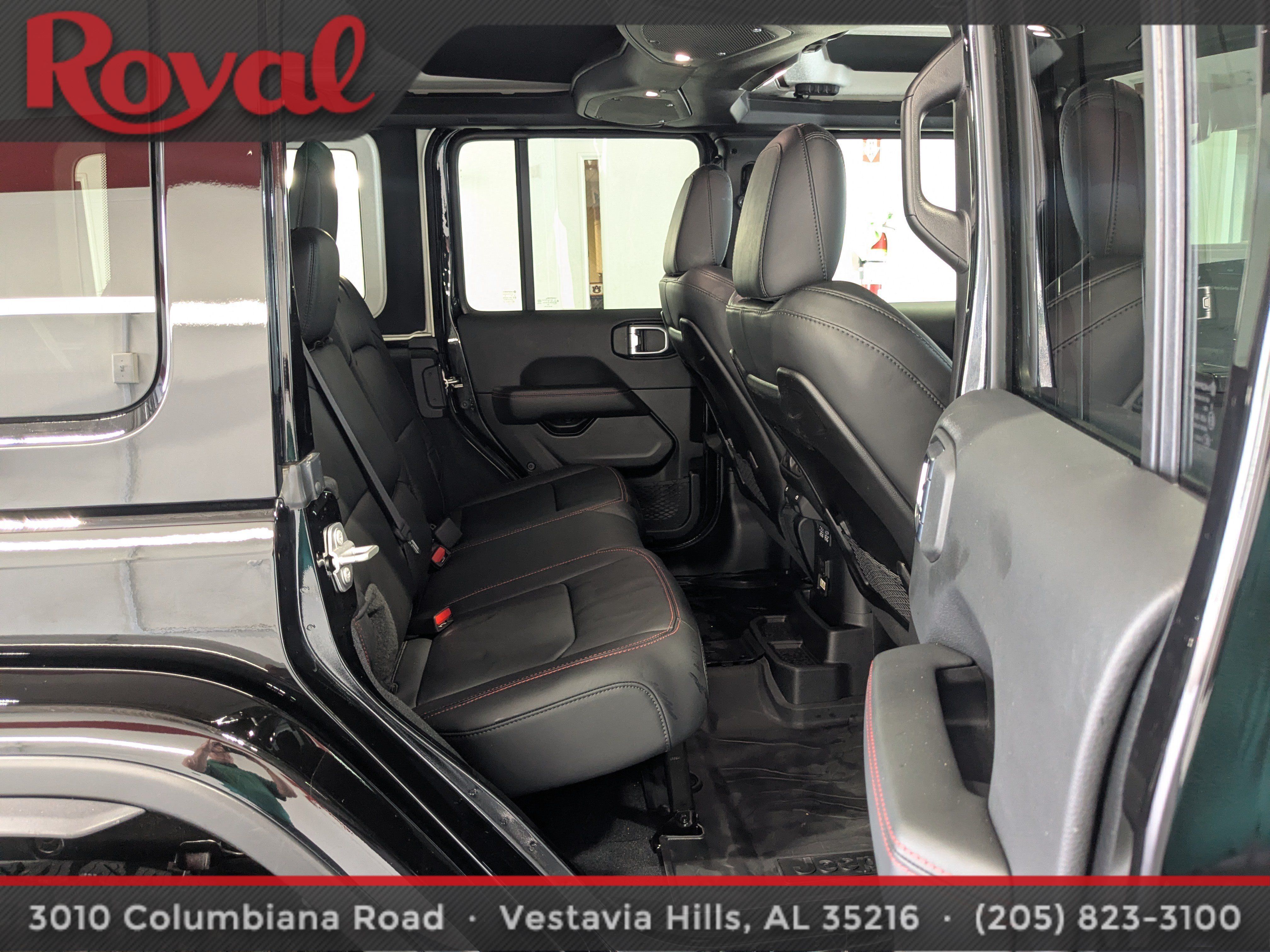 Used 2024 Jeep Wrangler Unlimited Rubicon AWD/4WD image 10