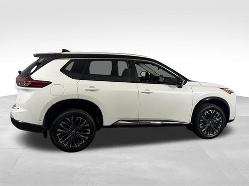 Used 2025 Nissan Rogue Platinum w/ Tech Package AWD/4WD image 5