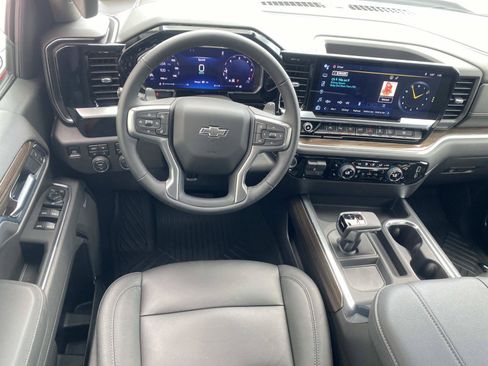 Used 2026 Chevrolet Silverado 1500 RST w/ RST All Star Premium Package AWD/4WD image 15