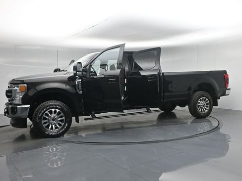 Certified 2022 Ford F250 Lariat w/ Lariat Ultimate Package image 40