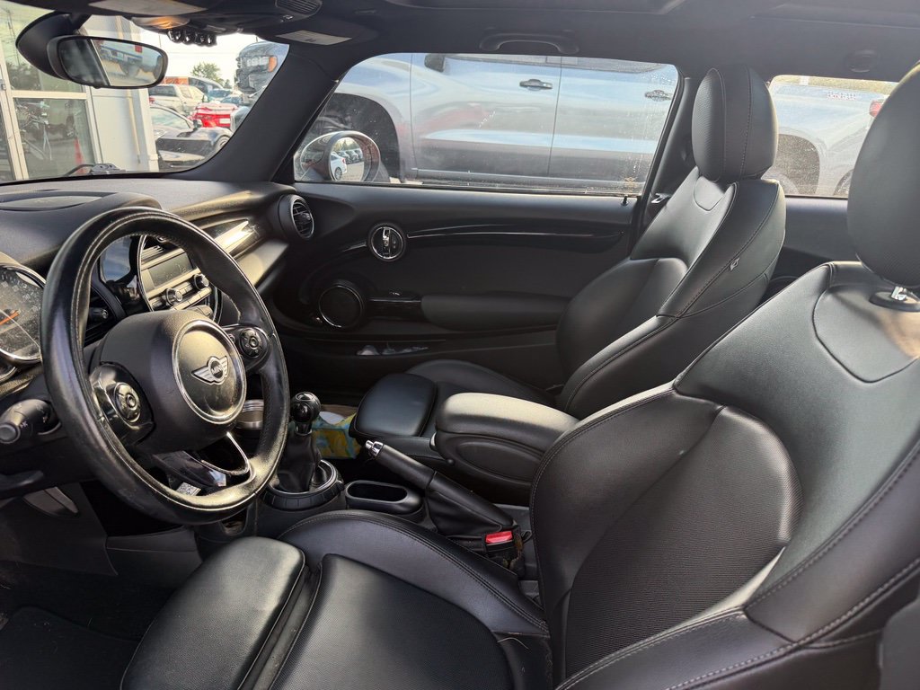 Used 2015 MINI Cooper S FWD image 5