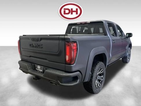 Used 2022 GMC Sierra 1500 AT4 w/ AT4 Premium Package AWD/4WD image 10