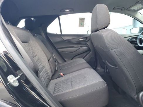 Used 2022 Chevrolet Equinox LT image 12