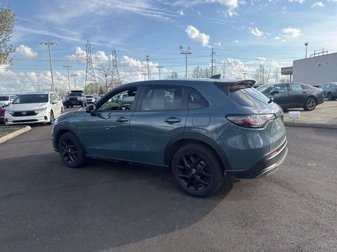 Used 2025 Honda HR-V Sport image 15