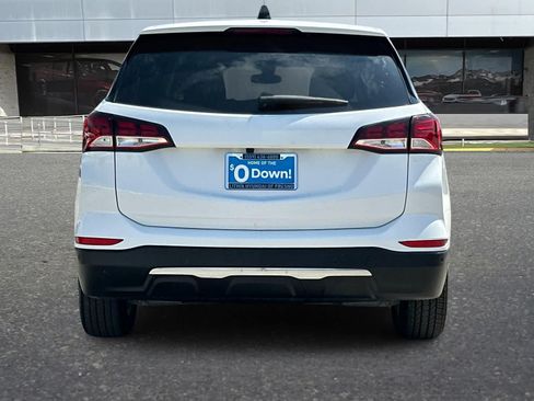 Used 2024 Chevrolet Equinox LT AWD/4WD image 8