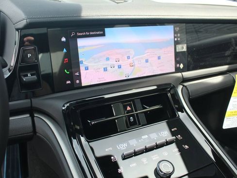 New 2026 Porsche Panamera 4 AWD/4WD image 17