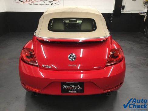 Used 2014 Volkswagen Beetle R-Line FWD image 20