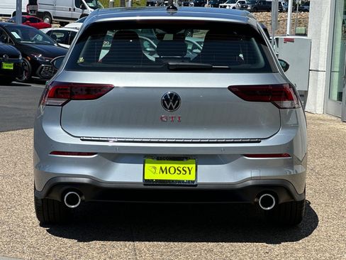 New 2025 Volkswagen GTI SE image 5