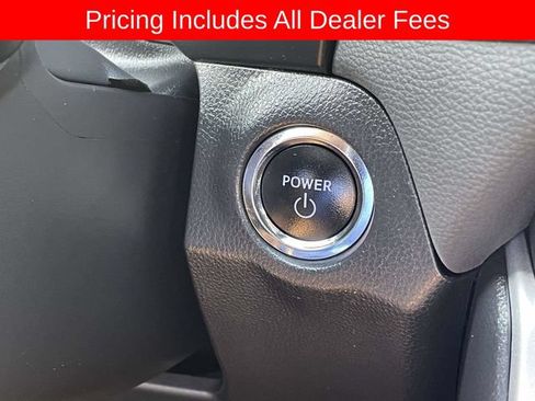 Used 2024 Toyota RAV4 XLE AWD/4WD image 29