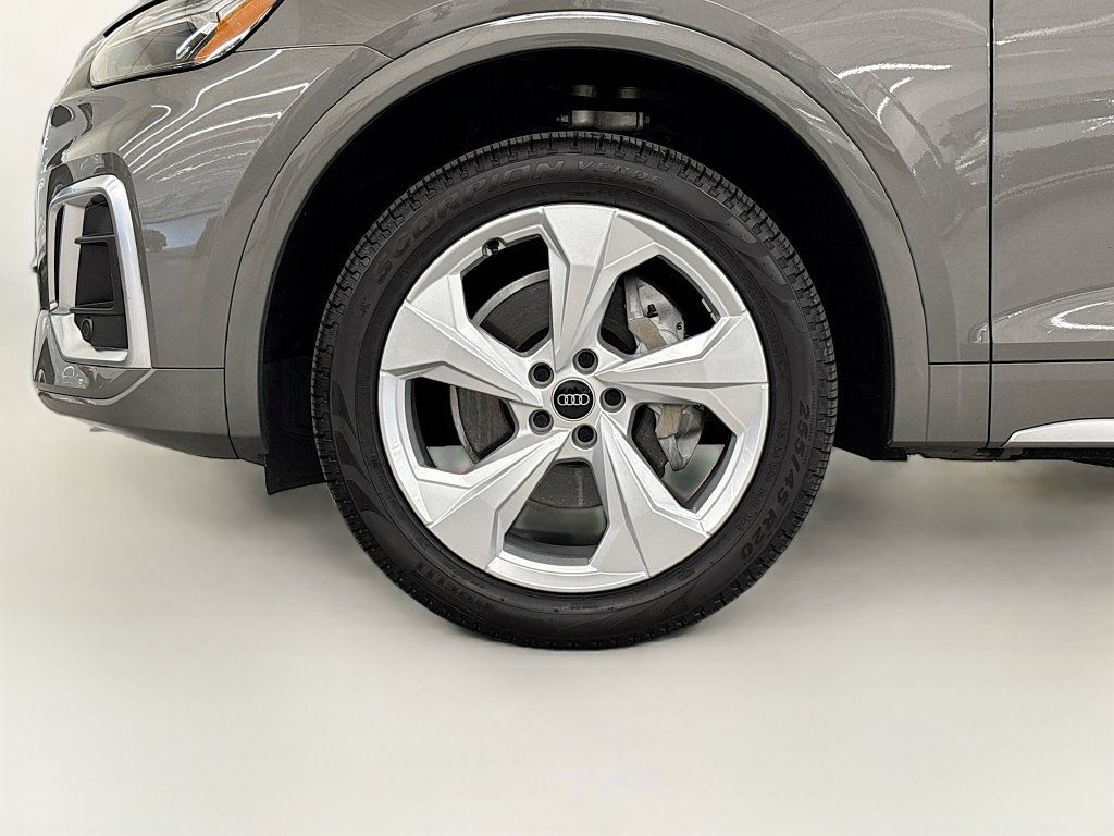 Used 2025 Audi Q5 2.0T Premium Plus AWD/4WD image 24