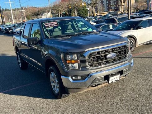Used 2023 Ford F150 XLT image 6