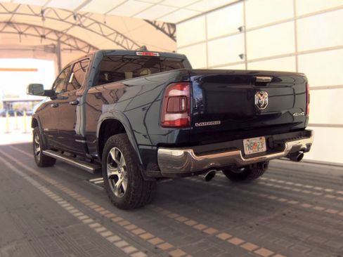 Used 2019 RAM 1500 Laramie AWD/4WD image 4