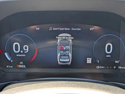 New 2025 Ford Explorer Active w/ Active Comfort Package image 10