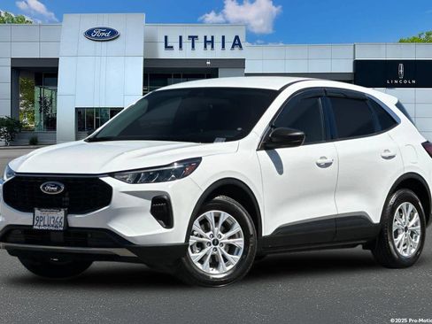 Certified 2024 Ford Escape Active FWD image 1