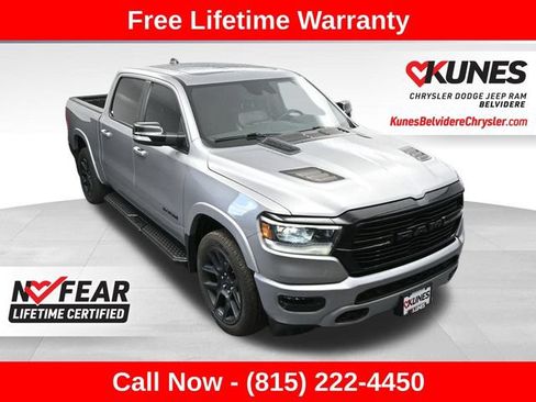 Used 2022 RAM 1500 Laramie AWD/4WD image 1