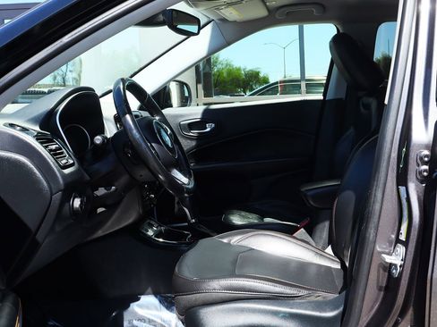 Used 2018 Jeep Compass Limited w/ Navigation Group image 38