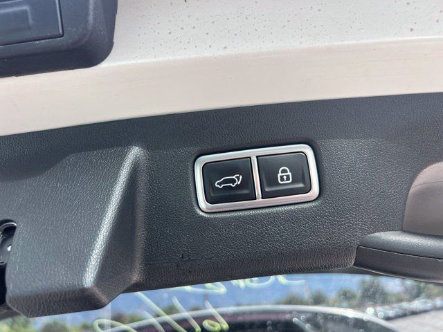 Used 2023 Kia Sorento EX AWD/4WD image 26