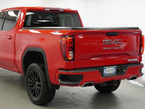 Used 2024 GMC Sierra 1500 Elevation w/ X31 Off-Road Package AWD/4WD image 36
