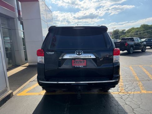 Used 2010 Toyota 4Runner SR5 AWD/4WD image 6