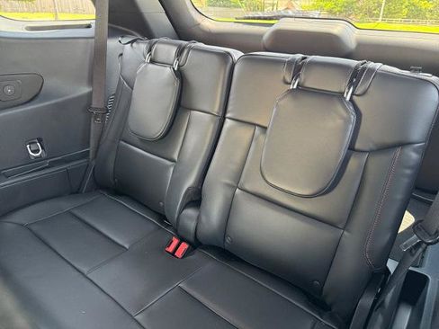Certified 2025 Ford Explorer ST w/ Sun And Sound Package AWD/4WD image 18