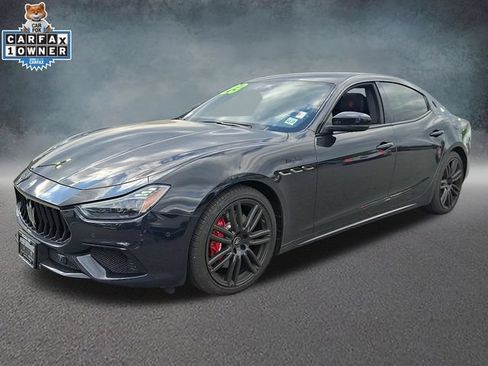 Used 2023 Maserati Ghibli Modena Q4 AWD/4WD image 3