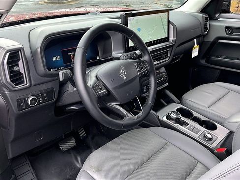 Used 2025 Ford Bronco Sport Badlands w/ Badlands Tech Package image 14