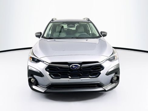 Used 2024 Subaru Crosstrek 2.0i Premium image 2