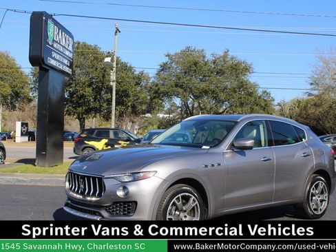 Used 2017 Maserati Levante S AWD/4WD image 1