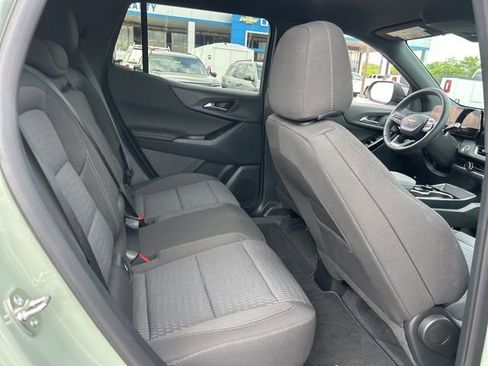 New 2026 Chevrolet Equinox LT image 29