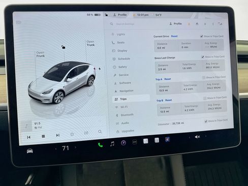 Used 2023 Tesla Model Y Long Range image 51