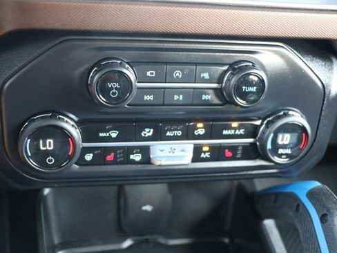 Used 2023 Ford Bronco Outer Banks AWD/4WD image 23