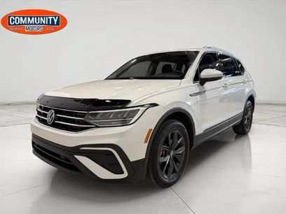 Used 2023 Volkswagen Tiguan SE