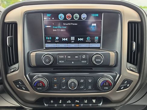 Used 2019 GMC Sierra 2500 Denali w/ Duramax Plus Package AWD/4WD image 41