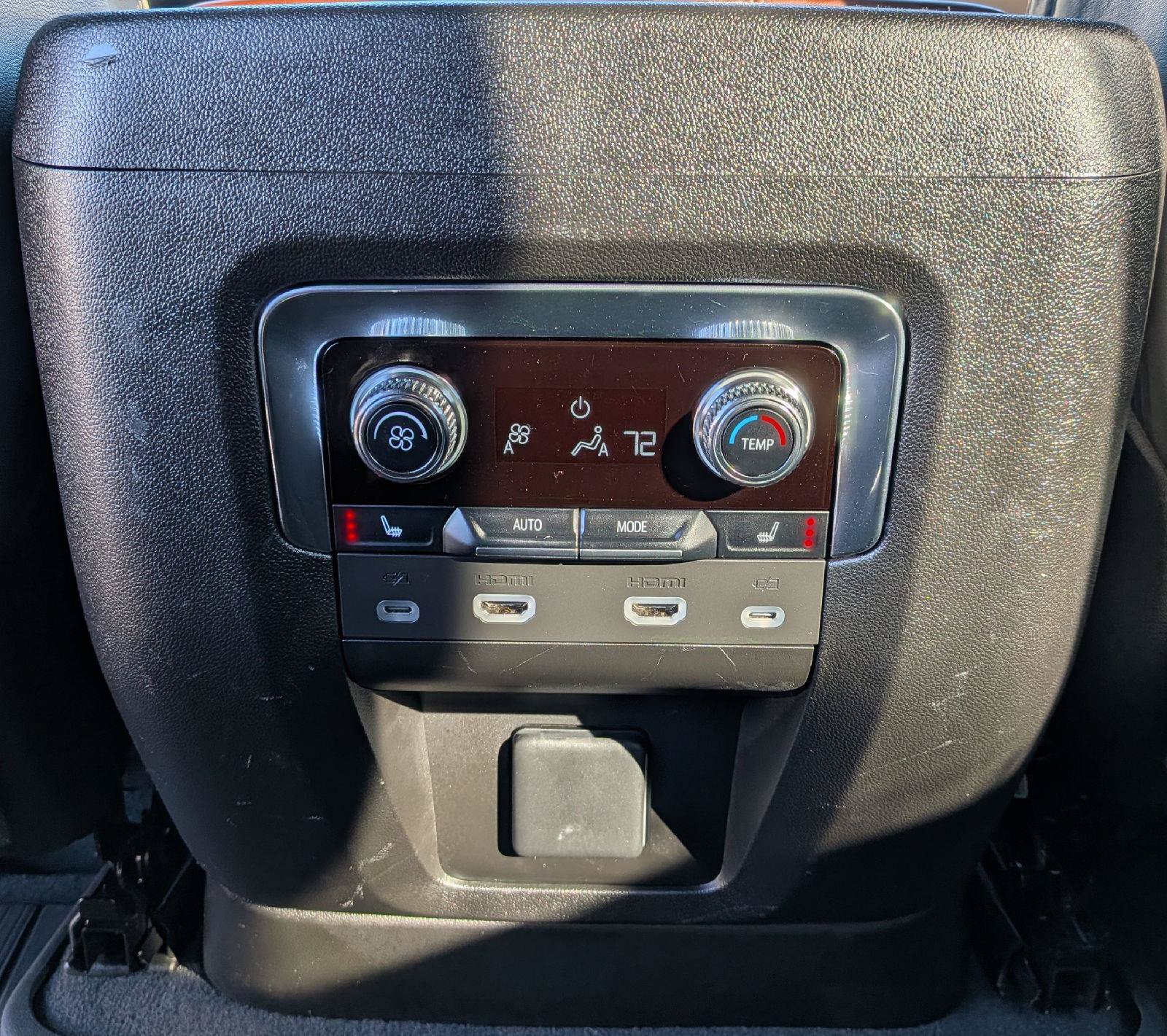 Certified 2023 GMC Yukon Denali Ultimate AWD/4WD image 25