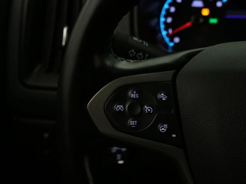Used 2022 Chevrolet Colorado Z71 w/ Safety Package image 14