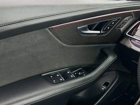 Used 2023 Audi SQ8 Premium Plus w/ SQ8 Luxury Package image 15