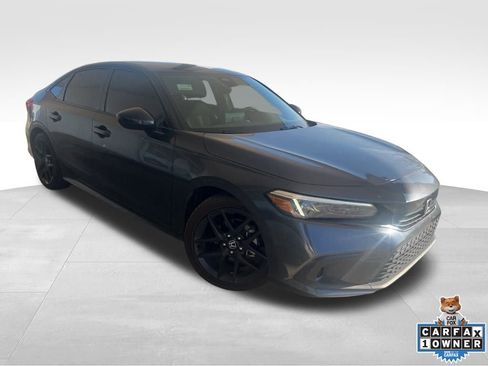 Used 2023 Honda Civic Sport image 1